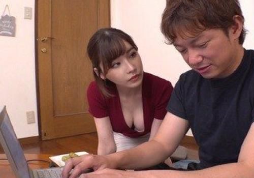 Chị gái tính dâm khiến cậu em phát điên